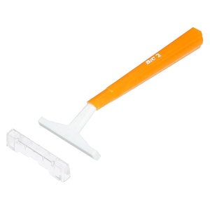 BICC 2 BLADE RAZOR PACK (5 + 2) PCS - Product Image 3