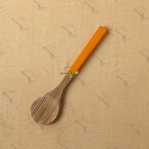 Cuillères en bambou fabriquées à la main Simplicité quotidienne Beauté Capacité de 10ml pour ustensiles de cuisine ou cadeaux - Product Image 3