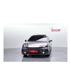 Toyota Camry 2.5 XLE Premium Híbrido 2024, 13,449 km, Volante a la Izquierda, Asientos de Cuero - Product Image 3