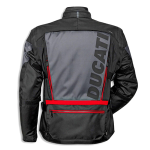 Chaqueta de Motocicleta Ducati para Hombre, Roja y Negra, Manga Larga, Impermeable, 300g, Logotipo Personalizado en la Parte Delantera, Poliéster con Fusión sin Costuras, Servicio OEM - Product Image 6