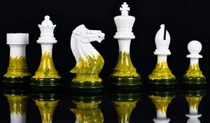 Jeu d'échecs Staunton en bois de qualité supérieure, finition Flame Frost, roi de 4,0 pouces avec deux reines, style tournoi classique au meilleur prix - Product Image 3
