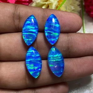 Opale de laboratoire cultivée, forme marquise, opale de feu multicolore, opale doublette arc-en-ciel, cabochon, pierre précieuse en vrac pour la création de bijoux - Product Image 1