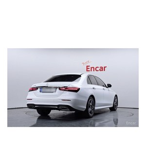 Mercedes-Benz Classe E E250 AMG Line Modèle octobre 2022 41 035 km Émissions Euro V Boîte de vitesses automatique Sièges en cuir Volant à gauche - Product Image 2