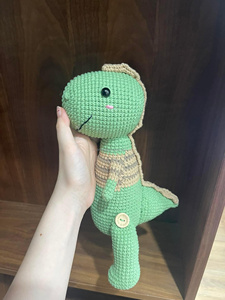 Nuevo Muñeco de Ganchillo Hecho a Mano, Estilo Universitario, Muñeca de Peluche Amigurumi de Dibujos Animados para Niños, Hecho en Vietnam - Product Image 6