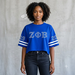 เสื้อยืดผู้หญิง Zeta Phi Beta ประดับเพชร ลายกรีก สีน้ำเงินขาว คอกลม แขนลายทาง ทรงหลวม พิมพ์ลายกราฟิก - Product Image 5