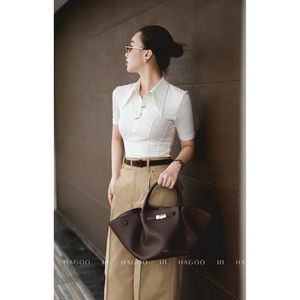 Camiseta de Manga Corta con Cuello y Botones para Mujer, de Algodón Sólido, Corte Ajustado, Tejido de Punto, para Oficina o Uso Casual [A8128] - Product Image 2