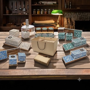 Brûleur d'encens en bois de santal moderne, décoratif, parfumé, pour la maison, fait main, luxueux, avec pochette de voyage - Product Image 1