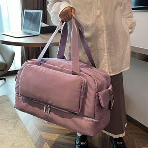 Sac de voyage en nylon imperméable grande capacité avec compartiment à chaussures séparé, idéal pour la gym et les week-ends - Product Image 3