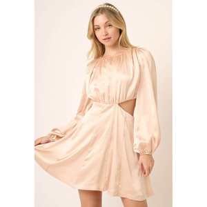 Mini vestido de noche de satén con detalle recortado lateral Mittoshop - Product Image 5