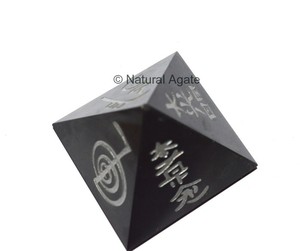 Proveedor y Mayorista de Pirámides de Ágata Negra - Product Image 4