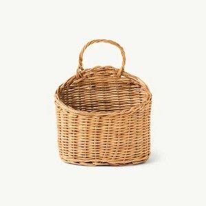 Charming Rattan Hanging <b>Basket</b> Practical <b>Storage</b> <b>Basket</b> For Kitchen Use, Wall <b>Storage</b> And Organization - Product Image 4