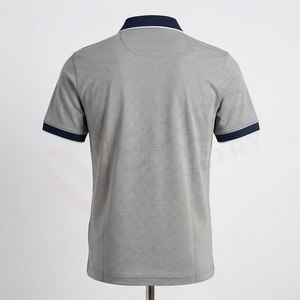 Polo à manches courtes gris pour homme avec col et poignets bleu marine, en coton tricoté, décontracté, respirant, coupe classique, design uni - Product Image 2