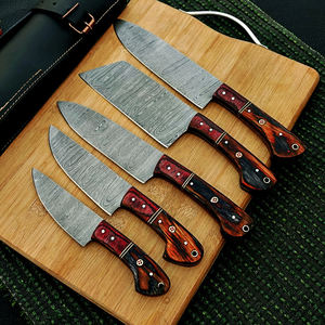 Ensemble de couteaux de chef en acier damas de haute qualité, 5 pièces, fabriqués à la main, manche personnalisé de 8 pouces, passe au lave-vaisselle, design moderne pour la cuisine - Product Image 3