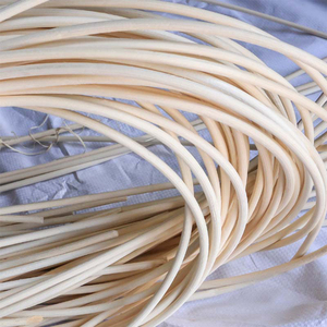 แกนหวายกลมคุณภาพสูง ปรับแต่งได้ เป็นมิตรกับสิ่งแวดล้อม มีหลากหลายขนาดและผิวผิว สำหรับงานฝีมือ - Product Image 6