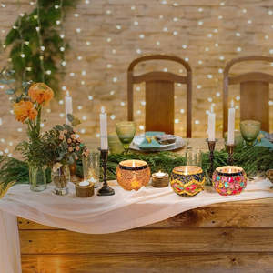 Fournisseur en gros de bougeoirs votifs en verre coloré faits à la main, 1 couleur, durables, décoration pour la maison et les fêtes - Product Image 4