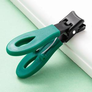 Juego de Cortaúñas, Lima de Uñas de Acero Inoxidable con Punta Curva, Cortaúñas para Dedos de Manos y Pies, Diseño Compacto, Juego de Herramientas de Manicura de 3 Piezas, Juego de Regalo - Product Image 2