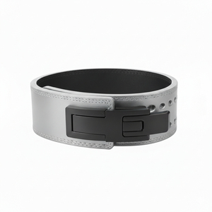 Ceinture de musculation en cuir robuste avec logo personnalisé pour la musculation professionnelle en salle de sport et l'entraînement de force - Product Image 2