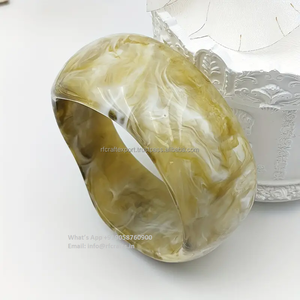 Ensemble de bracelets en résine pour femmes faits à la main grands bracelets épais avec pierre principale Moissanite couleur personnalisée cadeau de mariage de fête - Product Image 5