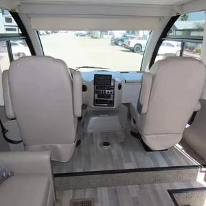 Autocaravana de Lujo 4x4 Todoterreno, Remolque para Transporte de Vehículos, Casa Móvil Nueva con Refrigerador, Baño, Cama y Calentador de Agua para Viajes por Carretera - Product Image 3