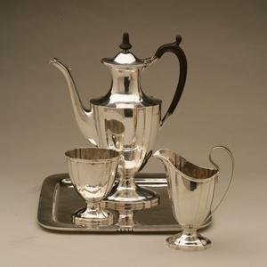 Decorative coffee pot luxury lifestyle decor polished chrome <b>tea</b> <b>set</b> black handle <b>tea</b> kettle premium dining collection chic - Product Image 4