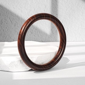 Bracelet en bois personnalisé F S INTERNATIONAL, design classique, bijoux unisexes, fabrication artisanale, Thanksgiving, fête des mères - Product Image 1