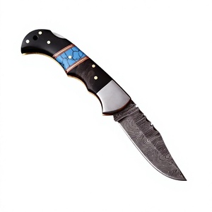 Cuchillo de Acero de Damasco con Hoja de Punta Caída y Mango con Incrustaciones de Turquesa, Cuchillo de Caza de Borde Recto, Longitud Total de 6.5 Pulgadas - Product Image 1