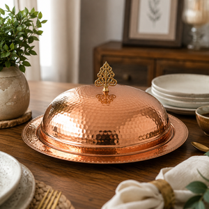 Plateau de service en cuivre pur martelé fait main avec couvercle en dôme, cloche de luxe pour aliments, idéal pour les buffets d'hôtel, la restauration, les restaurants OEM - Product Image 3