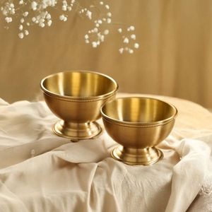 Bol de service traditionnel en laiton pour table à manger, design artisanal, métal durable, parfait pour servir les plats avec élégance. - Product Image 6