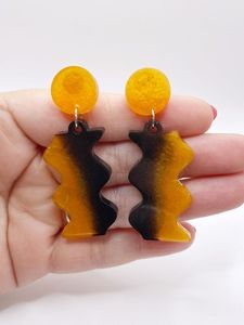 Boucles d'oreilles décoratives en résine, accessoires créatifs faits à la main, cadeaux pour filles, ornements en résine époxy, artisanat DIY - Product Image 6