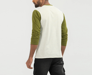 เสื้อยืดคอกลมแขนสั้นผ้าฝ้าย 100% ระบายอากาศได้ดี พิมพ์ลายกราฟิกตามสั่ง OEM/ODM โลโก้สีตัดกัน สำหรับผู้ชาย - Product Image 6