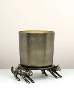 L 24 x W 23 x H 27 Cm Vintage Metal Flower Pot with Leopard Base for Indoor Plants Decorative Planter in Bronze Finish - Product Image 1