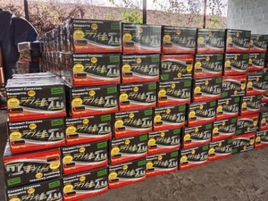 Briquettes de charbon de coco à combustion longue durée, fabriquées à la machine, 5400-7500 Kcal/kg, qualité supérieure pour barbecue en extérieur - Product Image 6