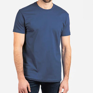 Mezcla Tricolor Roja |   Camisetas de manga corta Tri-blend para hombre - Product Image 4