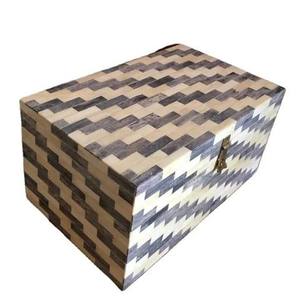 Caja de Madera Hecha a Mano de un Solo Nivel para Joyas y Frutos Secos con Incrustaciones de Hueso Natural Tallado - Product Image 1