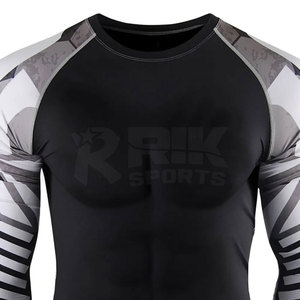 Camiseta Deportiva Sublimada, Material Elástico Flexible, Acabado Suave, Ropa Deportiva para Actividades Acuáticas al Aire Libre - Product Image 4