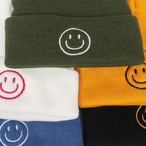 Premium Winter Beanie Cap Unisex Acrylic Common Travel Custom Embroidery Wholesale - Product Image 5