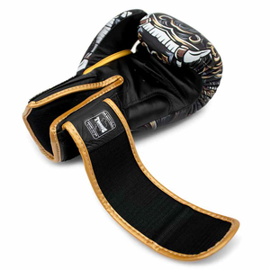 Guantes de Boxeo Profesionales Twins Último Modelo, Cuero Vacuno Genuino, Ligeros, Protección UV, Guantes Twins para Sparring - Product Image 2