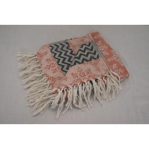 Nueva Colección Izzu International, Chal de Jacquard de Algodón para Mujer, Longitud Media, Diseño Floral de Alta Calidad, Secado Rápido y Duradero - Product Image 5