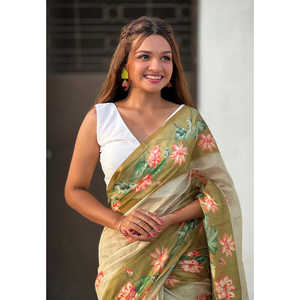 Sari de Noche Verde Chanderi de Algodón con Estampado Pichwai y Borde Tejido con Hilo Zari - Product Image 3