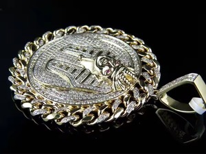 จี้เพชรโมอิสซาไนต์เคลือบทอง 18K สุดหรู พร้อมกรอบโซ่ประดับเพชร สำหรับผู้ชาย สวมใส่ได้ทุกวัน สไตล์ฮิปฮอป จี้ทรงกลม - Product Image 4