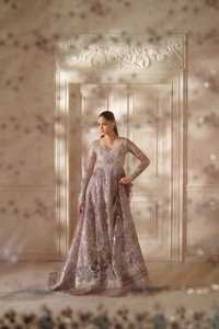 Robe élégante en mousseline de soie brodée de couleur violette, coupe trapèze, manches longues, col en V, longueur au sol, robe pour mère de la mariée - Product Image 6