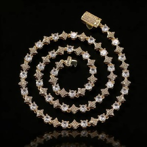 Cadena de diamantes al por mayor en oro blanco para bodas y eventos formales disponible a un precio razonable - Product Image 2
