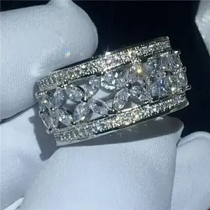 Anillo de compromiso de plata de ley 925 con diseño de flor de diamante simulado de corte marquesa, estilo hip hop, para mujer - Product Image 2