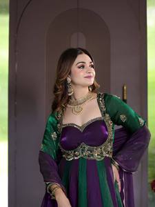 Purple Green Embroidered 2-Piece <b>Women's</b> Abaya Set V-neck Loose Fit <b>Velvet</b> Long Sleeve Dress with Belt Muslim All Seasons - Product Image 3