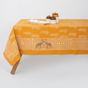 Nappe en coton imprimée à la main Dabu au design traditionnel, couverture de table de luxe pour mariages, fêtes en plein air et décoration intérieure - Product Image 2