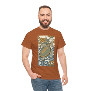 Camiseta Oversize de Seda Estampada con Diseño Japonés de Tortuga Koi, 220 Gramos, Color Sólido - Product Image 6