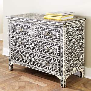 Table de chevet en os incrusté avec tiroirs et portes, artisanat indien, objets décoratifs de haute qualité et respectueux de l'environnement - Product Image 1