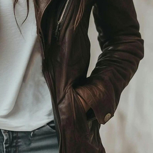 Veste d'hiver en cuir premium pour femme, texture lisse, vêtement d'extérieur tendance pour tenues décontractées et voyages - Product Image 6