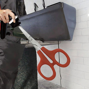 Ciseaux à ongles professionnels en or plasma de luxe avec lames courbées tranchantes pour la manucure des cuticules - Acier inoxydable, prix compétitif - Product Image 4