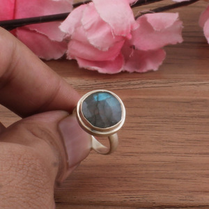 Labradorite bleue naturelle en gros, sertie de pierres précieuses, argent sterling 925, pierre d'intuition flashy pour femmes - Product Image 4